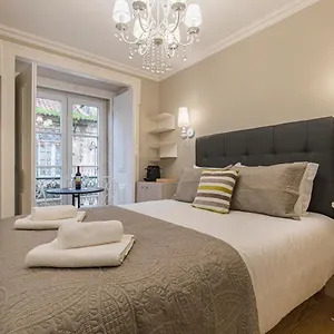 https://lovelystay-charming-douradoures-i.hotels-lisbon-portugal.com